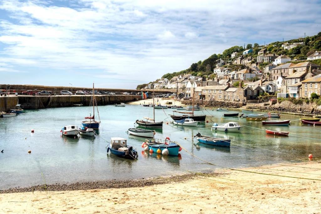 Abbey Cottage, Close To Mousehole Harbour Exterior photo