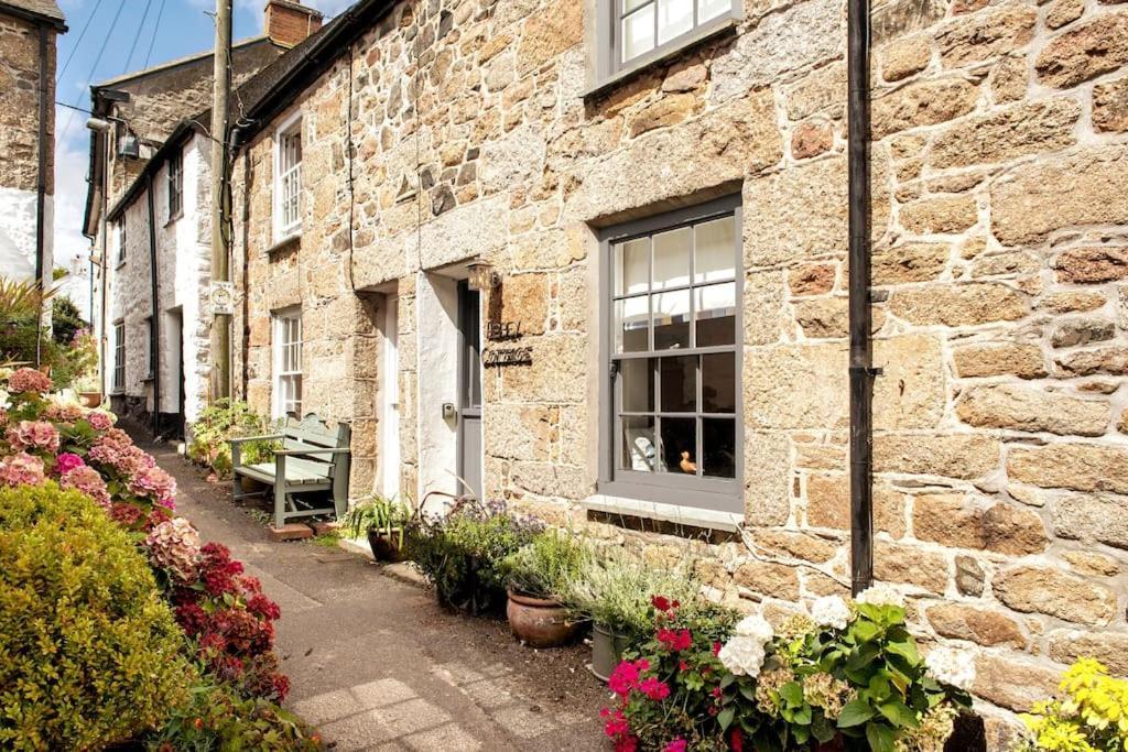 Abbey Cottage, Close To Mousehole Harbour Exterior photo